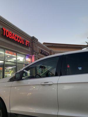 Discount Gifts & Tobacco