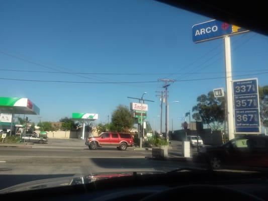 Just the difference in gas prices from my previous picture 8 months ago, also new station across the street.