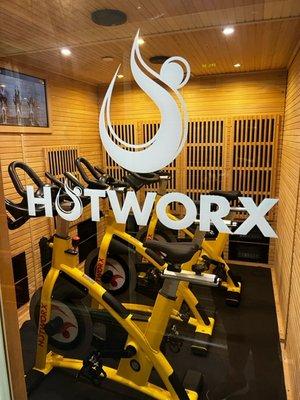 Hot Cycle - Cycle Session with Choreographed Intensity Intervals