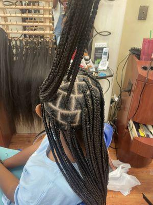 Knotless braids