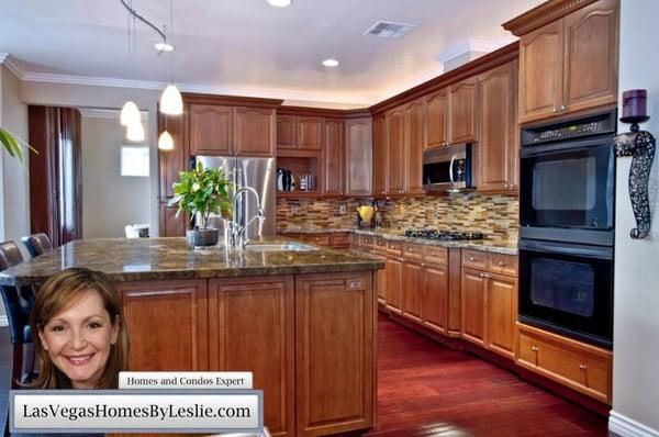 Las Vegas Homes By Leslie - Re/Max United Realtor