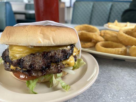 Double Cheeseburger & Onion Rings