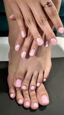 Matching manicure and pedicure.