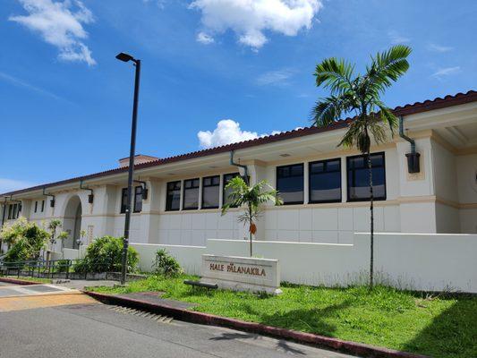 Each building is labeled with its Hawaiian name