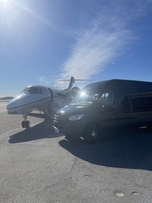 14 Pax Mercedes Sprinter @ Private Aviation