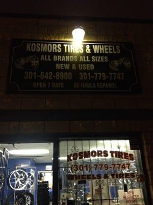 Kosmors Tires