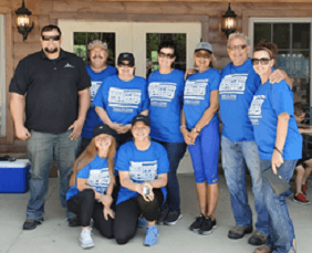 Steve, Beemee, Cindy, Tresa, Jenna, and Morgan volunteering at the Active Heroes Retreat Center