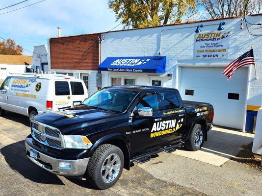 Austin Windshield Plus