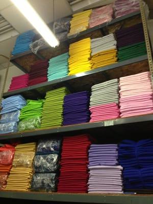 so many colors to choose from!!