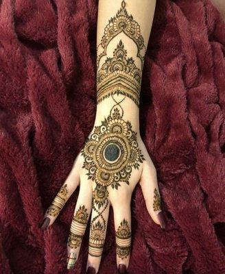 Henna art