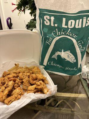 St Louis Fish & Chicken