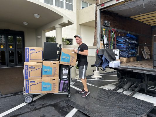 Moving clean cut movers