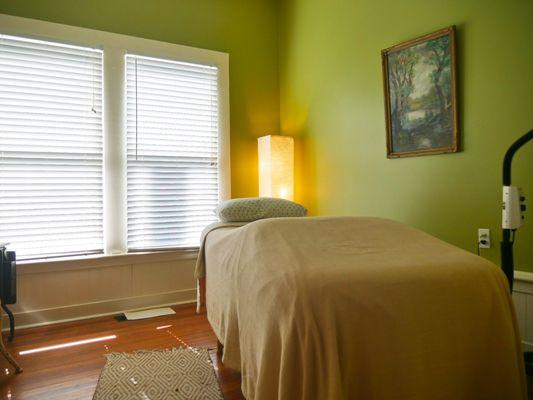 The green room is a peaceful, safe space for any patient looking for a day of self-care!