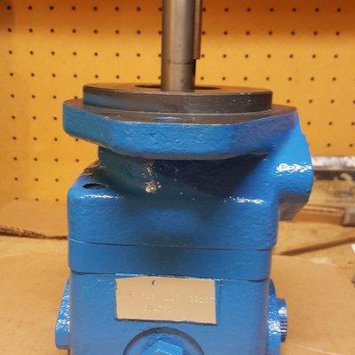 Vickers pump for Tymco 600