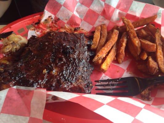 Half rack of ribs and sweet potato fries