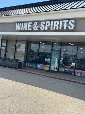 Walnut Village Wine & Spirits