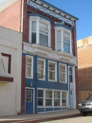 Sold in 2022 - Apartment building(6 units) in Victor, Colorado