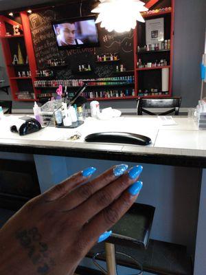 Love getting my nails done by one of the best. Young boss she is.