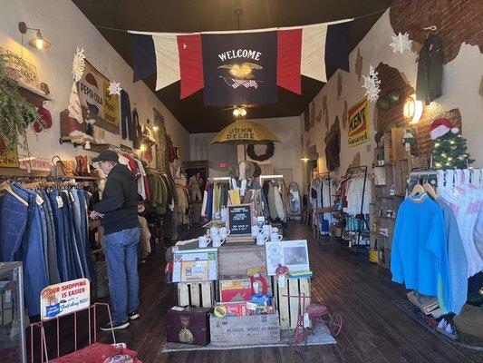 Poweshiek Trading Post