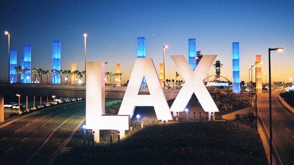 Transportation to all airports available LAX,BOB HOPE,SANTA BARBRA , door to door service, flat rates to airport , ITS NOT JUST A RIDE.