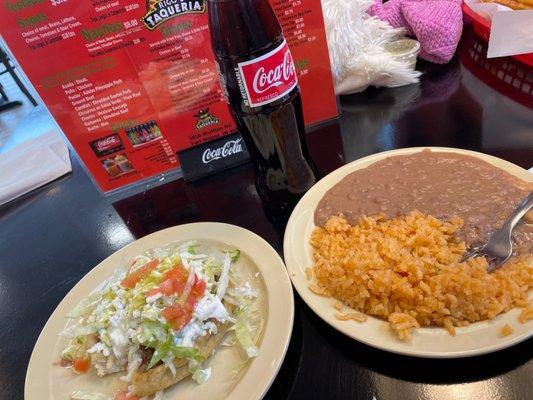 Sope de asada and rice and beans