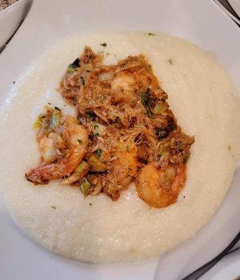 Shrimp & Crab Grits