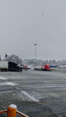 i-75 Cartersville Georgia area at the pilot can see the TA to nice little winter scene.. they threw some brine on the roads they're good