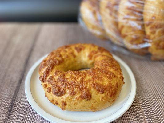 Jalapeño Cheddar Bagels available toasted w/ your choice of spread or take home a 4-pack!