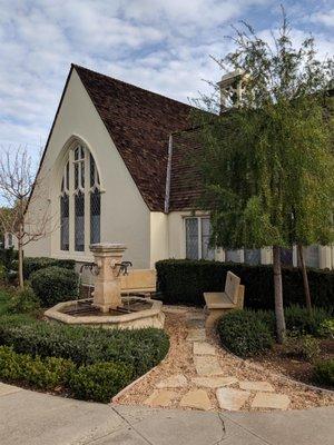 The sanctuary building was designed by the renowned Ernest Coxhead and completed in 1914.