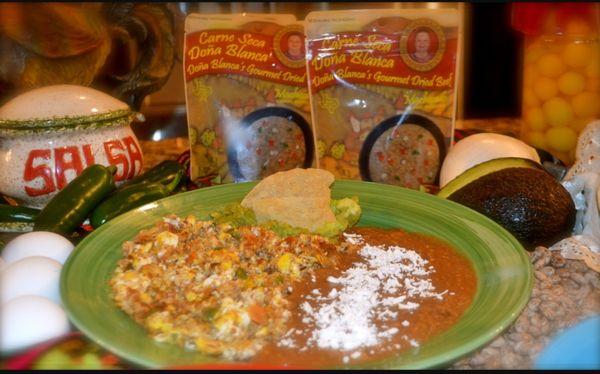 Great meal with Dona Blanca's Carne Seca  Machacado  www.carnesecadb.com