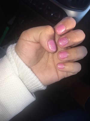 First time going to this nail salon and it was a great experience. Decided to go with a gel manicure & turned out great.