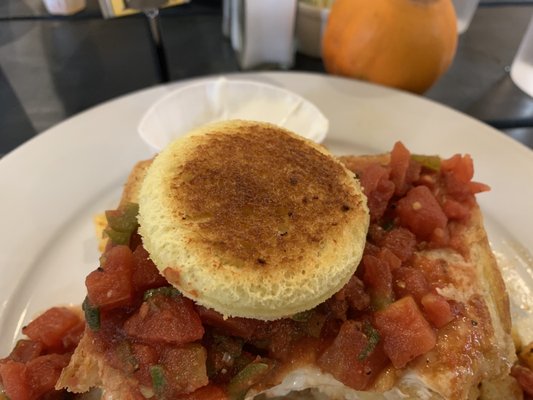 Texas toast egg in hole