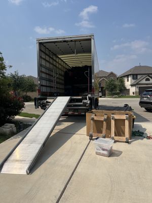 5 bedroom move in Leander, Tx.