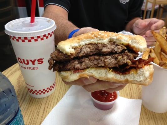 Regular Bacon Cheeseburger for purists -- mustard and ketchup only