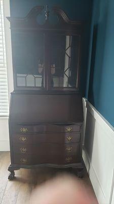 Secretary good as new