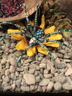 Beaded spider