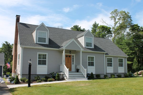 Mastic Cedar Discovery Vinyl Siding in Mattapoisett, MA