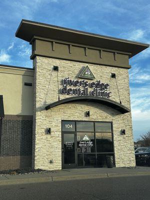 River's Edge Dental Clinic