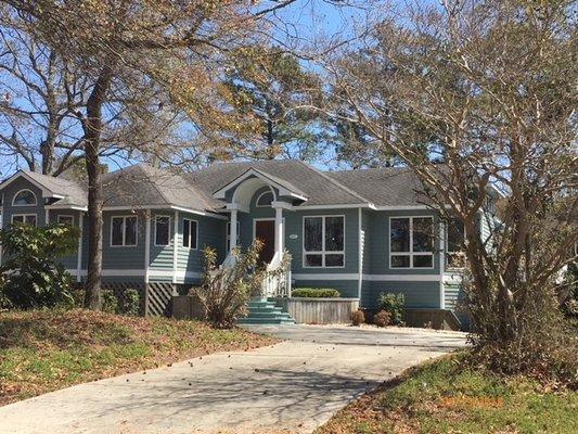 Nice year round home in Martin's Point - Kitty Hawk, NC Call for information