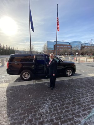 Welcome to New Jersey Limo Taxi this is Owner Operator Larry