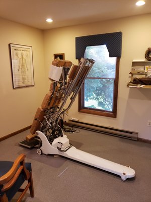 Chiropractic Drop Table with 5 movable sections