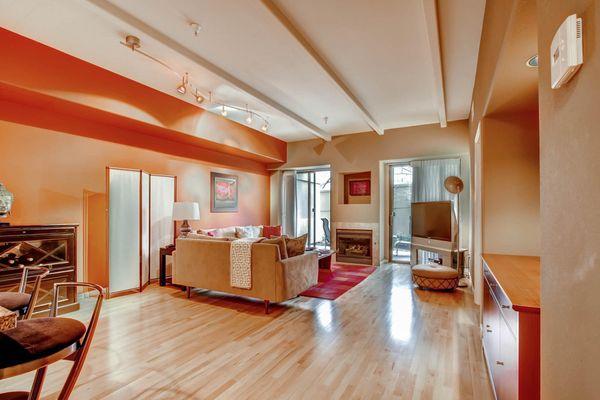 Beautiful fully furnished Cherry Creek Condo