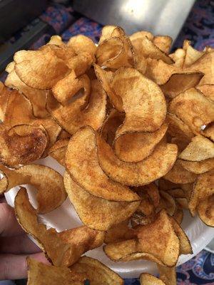 Spiral wing chips