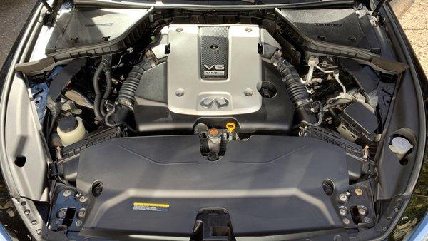 Engine Bay Cleaning on a 2014 Infinity Q50