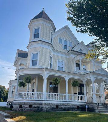 The Artistry of Face Glens Falls practice at the historic yellow house