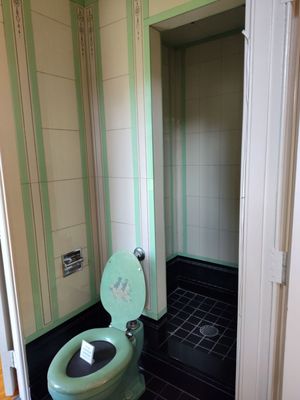 The green bathroom