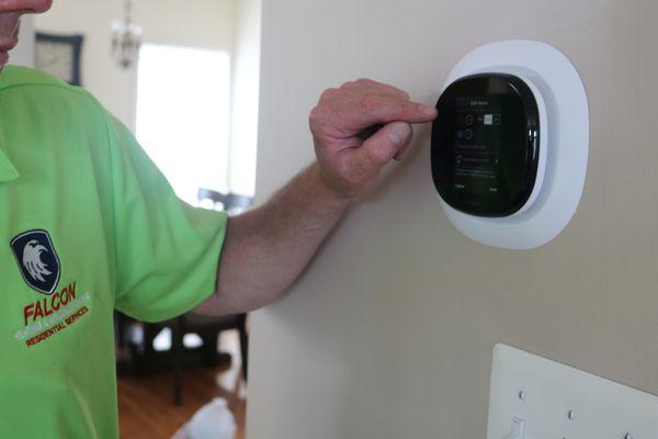 Testing a new programmable thermostat