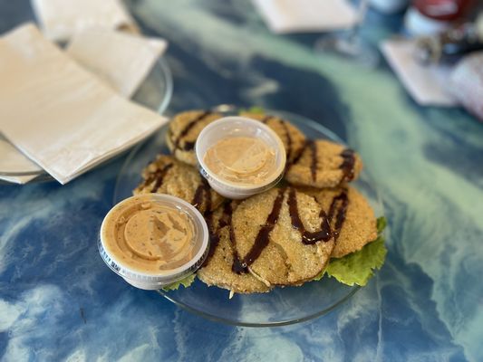 Fried Green Tomatoes! Soooo good!