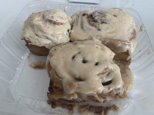 Zourdough Cinnamon Rolls (without pecans)