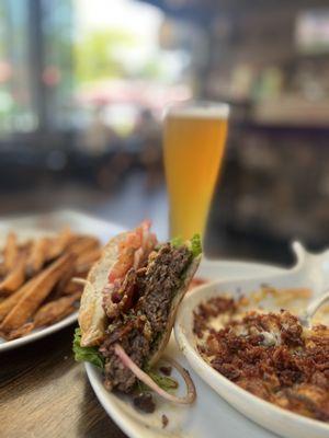 Black & blue burger, fries, mac & cheese, & Hazy Little Thing IPA. Iced tea not pictured because it was being refilled with fresh ice!